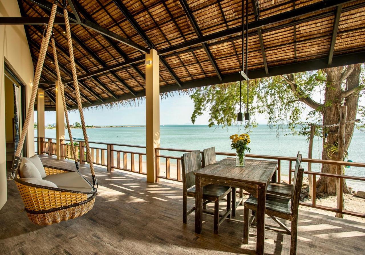 Absolute Beachfront Villas Ban Tai Exterior foto