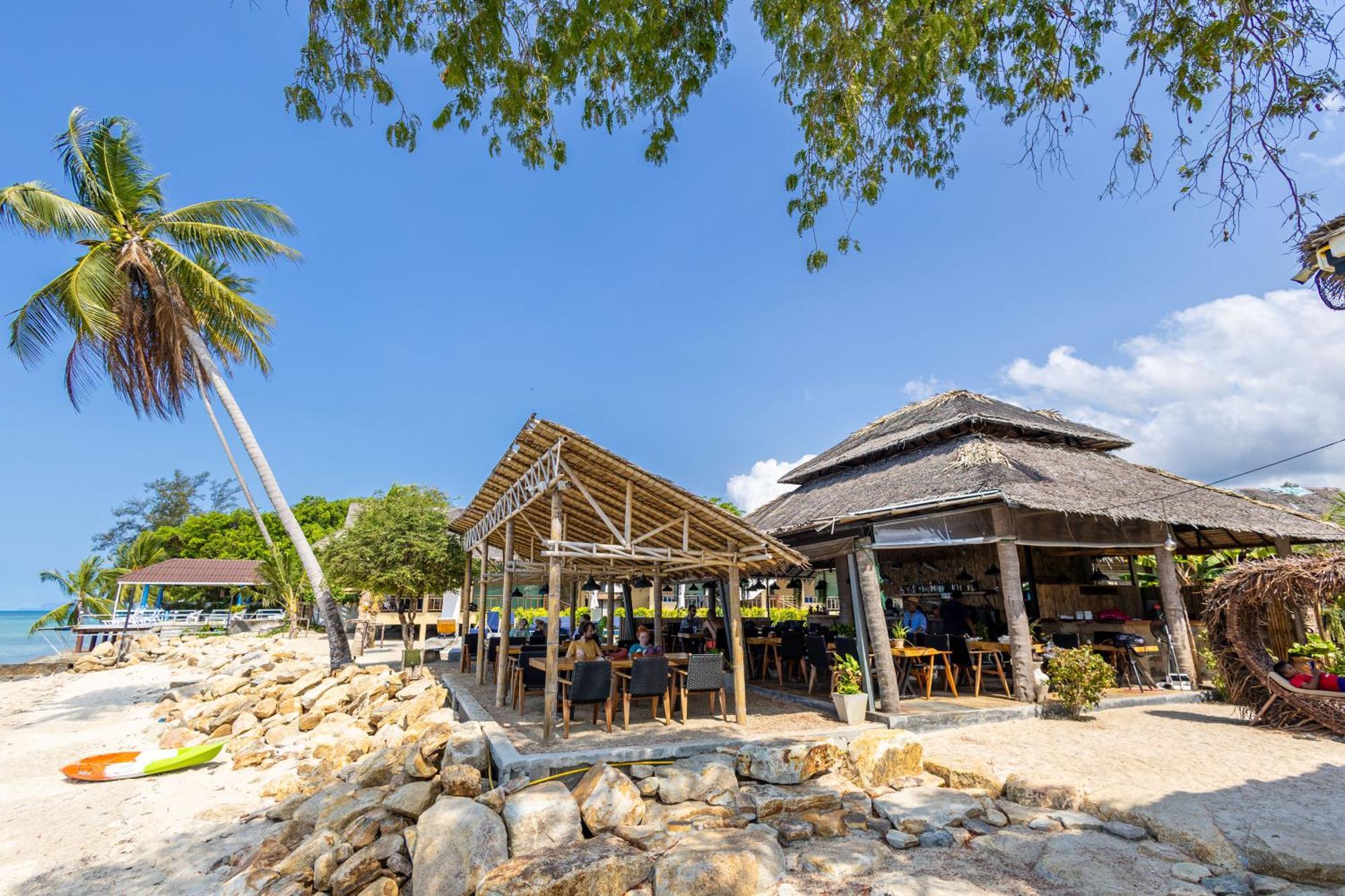 Absolute Beachfront Villas Ban Tai Exterior foto