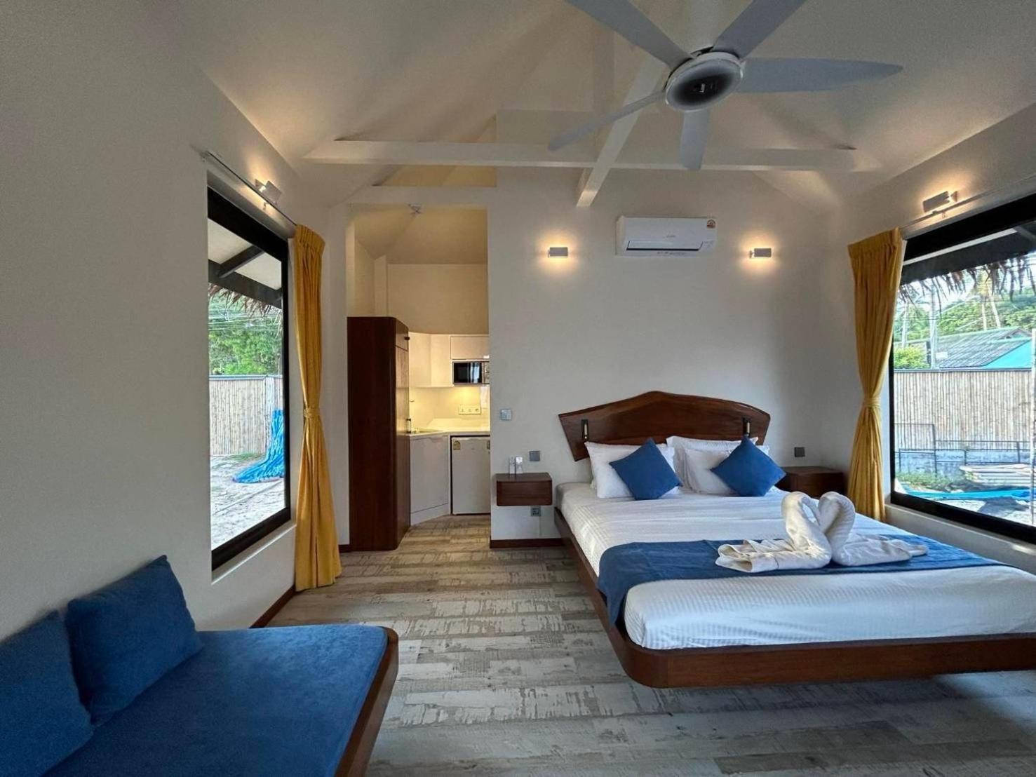 Absolute Beachfront Villas Ban Tai Exterior foto